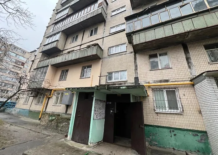 Квартира Эконом-Класса Возле Метро Левобережная
